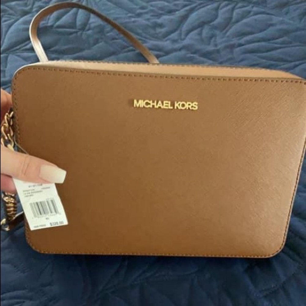 NEW AUTHENTIC MK crossbody